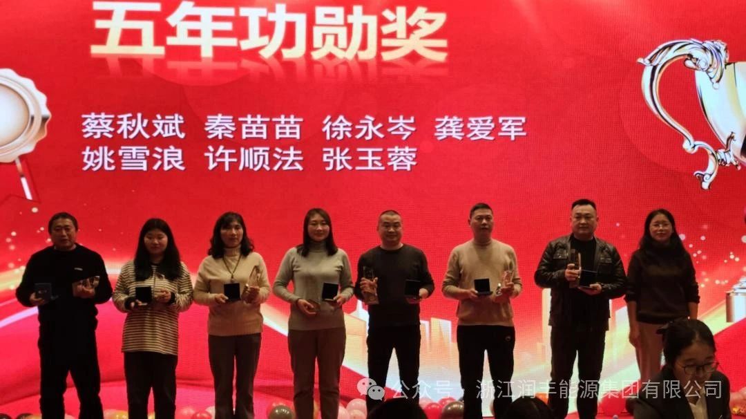 1715654415578492.jpg 2fe71049e41792502695bd7363af87a9.jpg